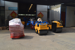 福瑞得機(jī)械手扶雙輪壓路機(jī)，手扶單輪壓路機(jī)，座駕壓路機(jī)及時(shí)包裝發(fā)貨